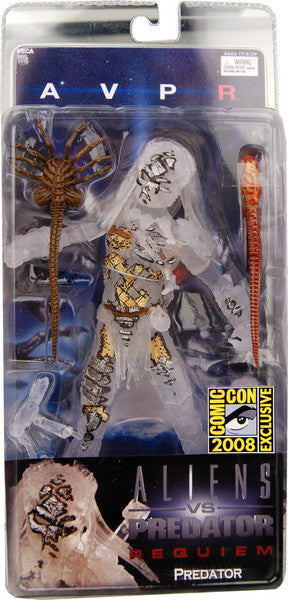 Alien vs Predator Requiem Action Figures: SDCC Exclusive Mid-Cloak Predator