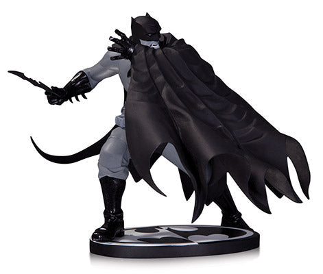 Batman Black & White 7 Inch Statue Figure - Batman By Dave Johnson (Sub-Standard Packaging)