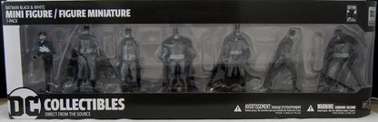 Batman Black & White 3.75 Inch Mini Statue PVC Mini PVC - Batman 7-Pack Mini #3