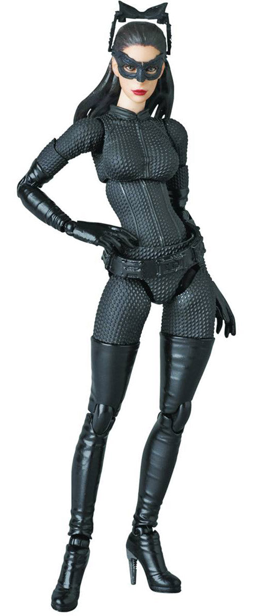 Batman The Dark Knight Rises 6 Inch Action Figure Exclusive - Catwoman (Sub-Standard Packaging)